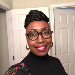 Meet your Posher, Jacqueline